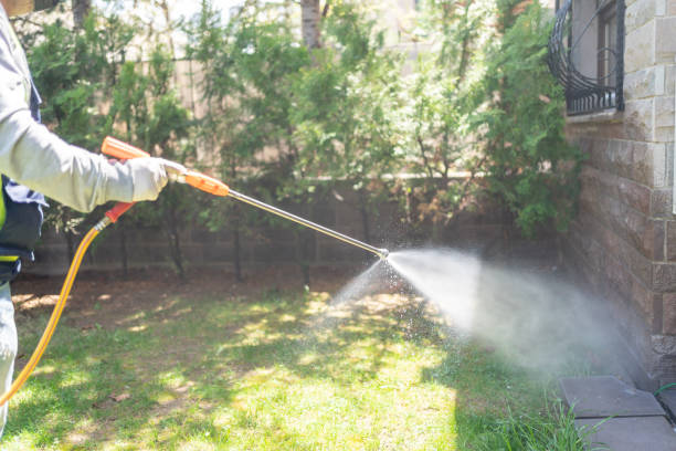 Best Wildlife Control Services  in Nd Lake, WI